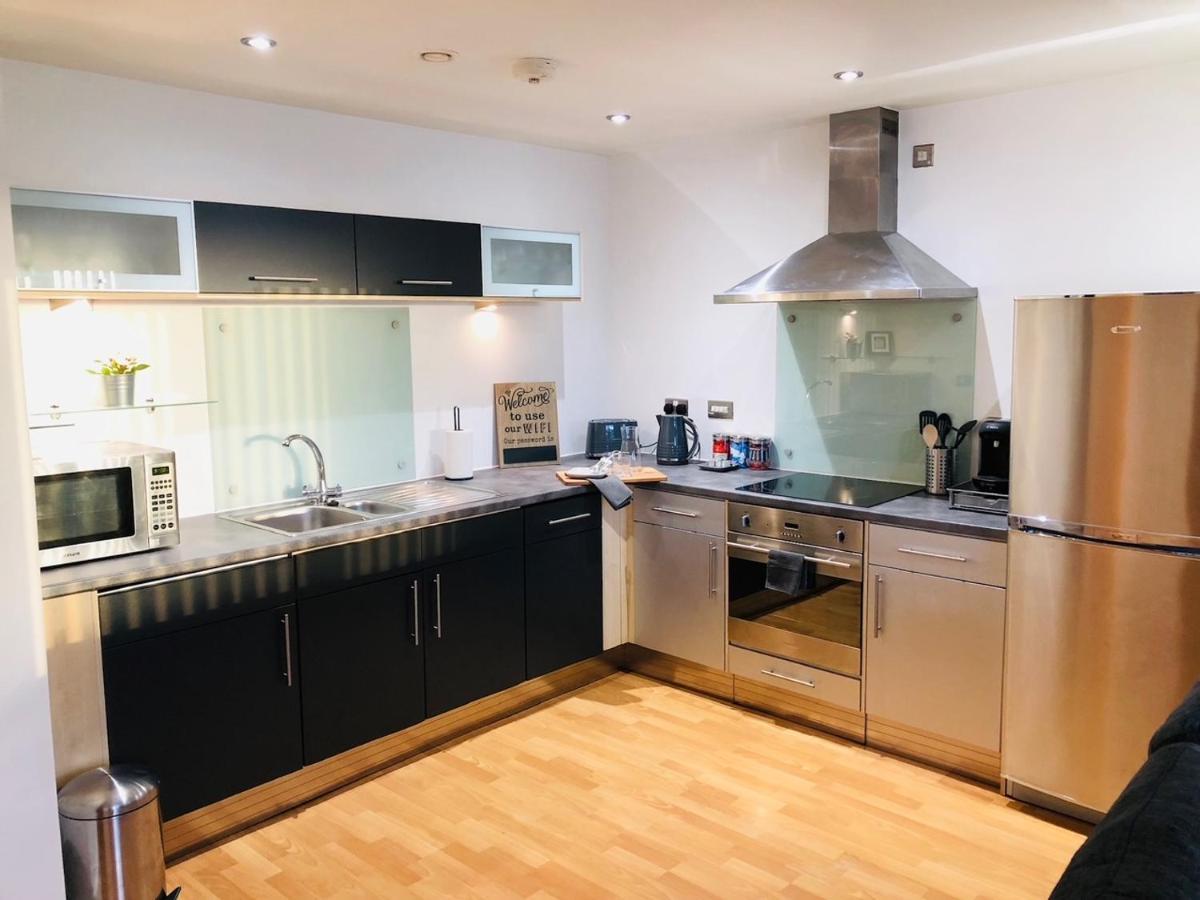 Westone View Villa Sheffield Buitenkant foto