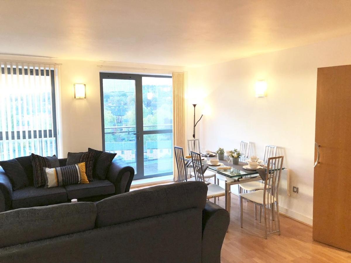 Westone View Villa Sheffield Buitenkant foto